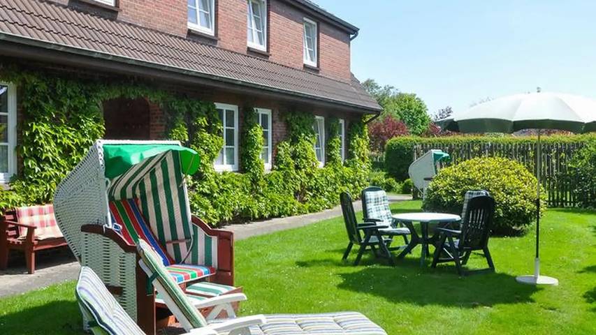 Ferienwohnung für 2 Personen, mit Garten und Sauna in Utersum - 2