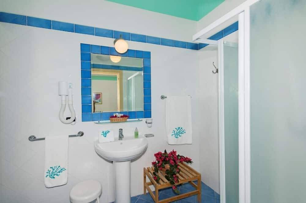 Standard Dreibettzimmer in Stromboli