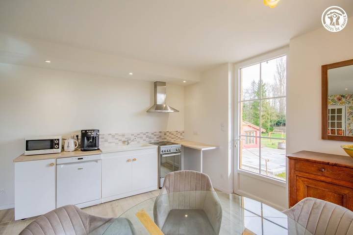 Gîte pour 4 personnes, avec piscine et jardin à La Chapelle-Saint-Sauveur - 4