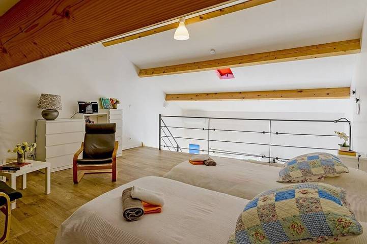 Location de vacances pour 4 personnes, avec terrasse et jardin dans Salin-de-Giraud - 3