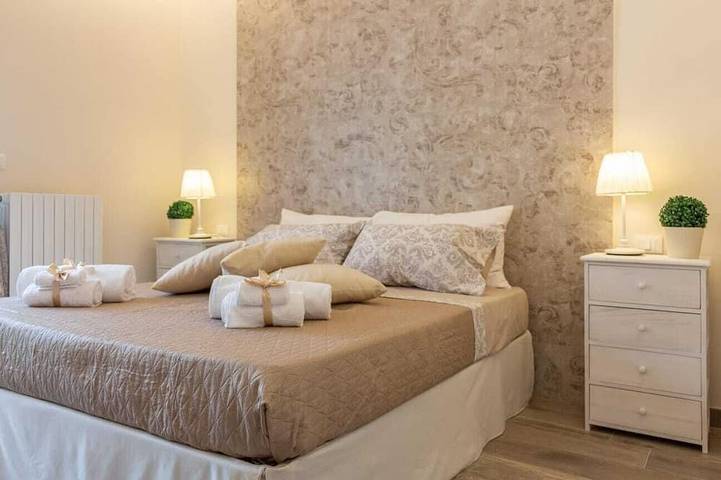 Villa für 8 Personen, mit Balkon und Garten sowie Whirlpool in Rom - 3