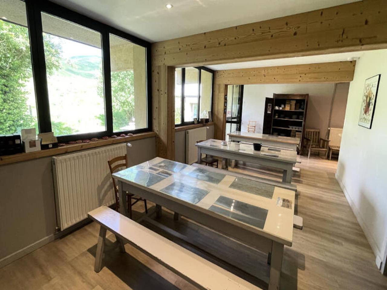 Appartement entier, Gîte proche du ski Plomb du Cantal in Albepierre-Bredons, Parc naturel régional des Volcans d'Auvergne