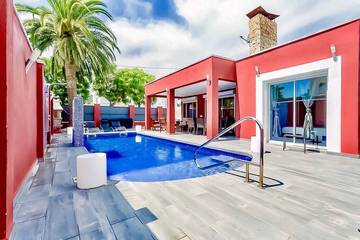 Villa für 12 Personen, mit Sauna und Terrasse sowie Whirlpool, mit Haustier an der Costa Brava