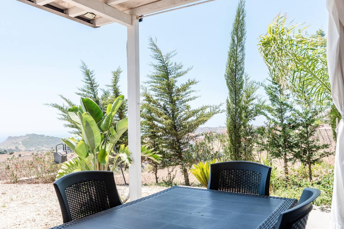 Apartamento entero, Casa Vacacional 'Abbacari 2' con Vista al Mar, Wi-Fi y Aire Acondicionado in Realmonte, Provincia de Agrigento