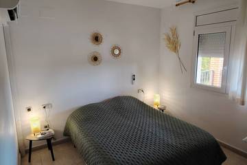 Maison De Vacances pour 7 Personnes dans Sant Pere Pescador, Costa Brava, Photo 4