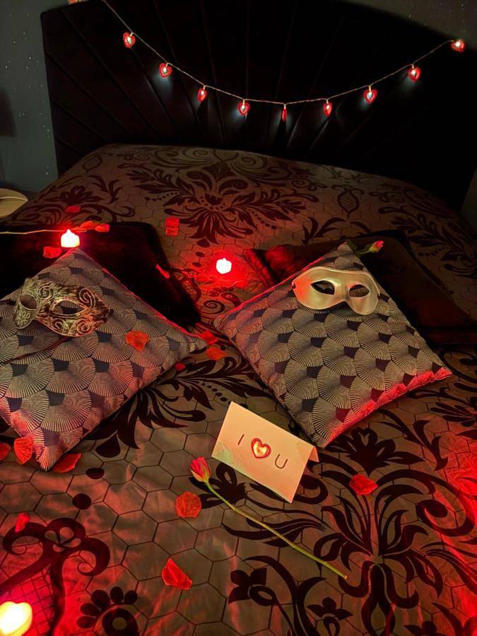 Location de vacances pour 2 personnes, avec jacuzzi dans Les Monts d'Aunay - 4