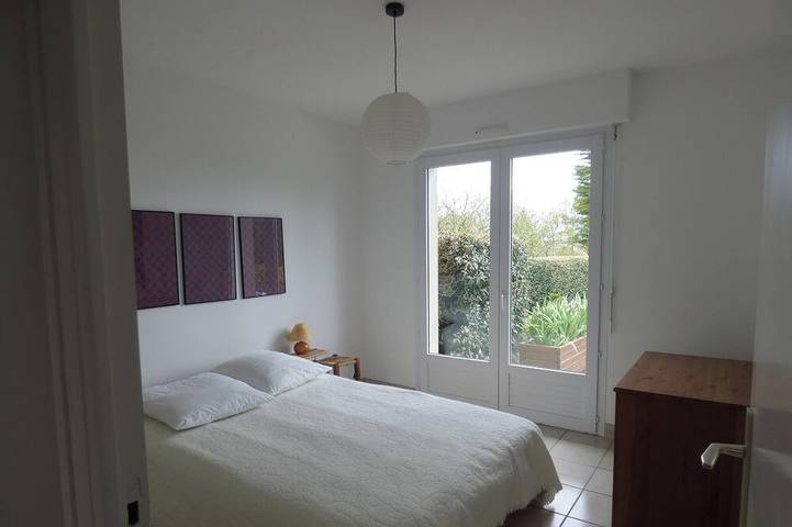 Location de vacances pour 11 personnes, avec jardin et terrasse à Plomodiern - 2