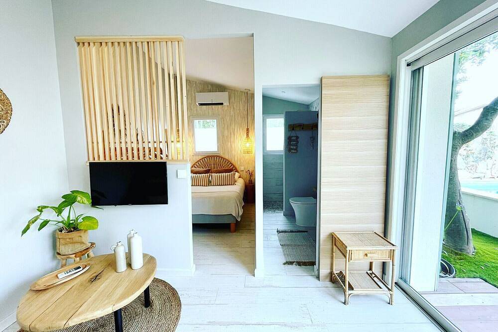 Entire apartment, Vrbo Property in Sérignan, Côte d'Améthyste