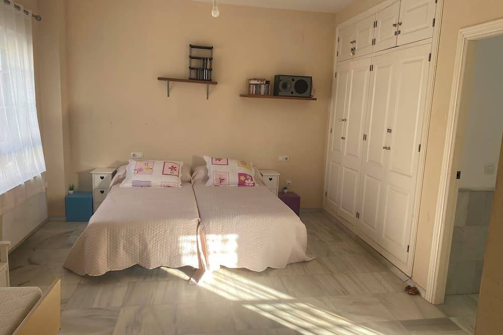 Villa Tipo Cortijo Golf Piscina Playa in Playa Nueva Umbría, El Portil