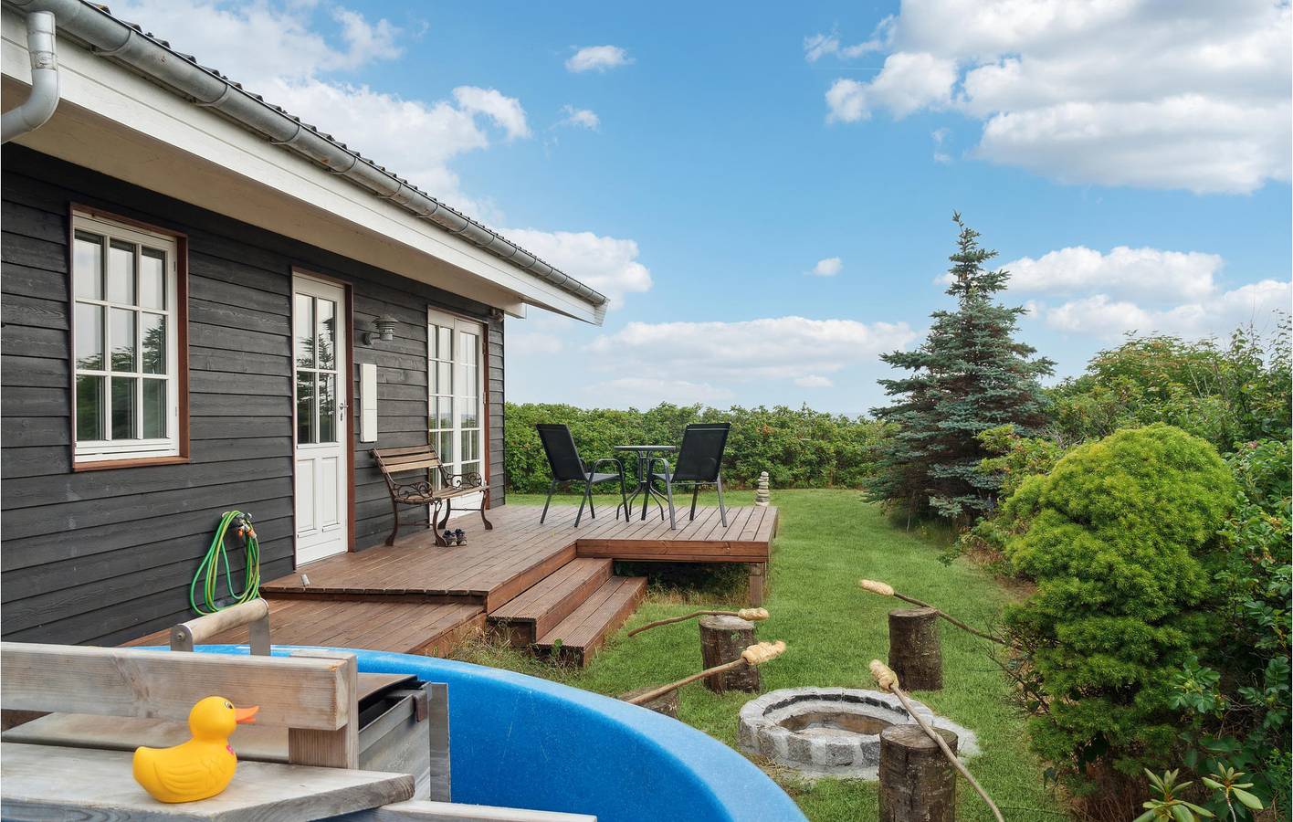 Ferienhaus für 6 Personen mit Terrasse in Overby Lyng, Sjællands Odde