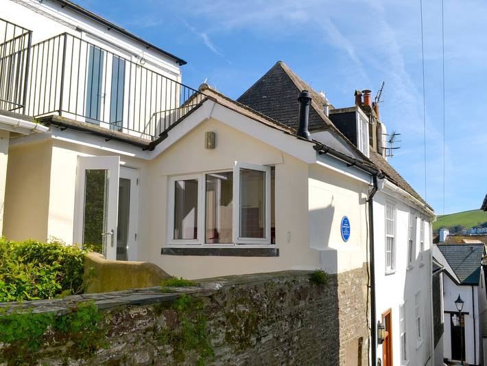 Cottage for 4 people in Dartmouth