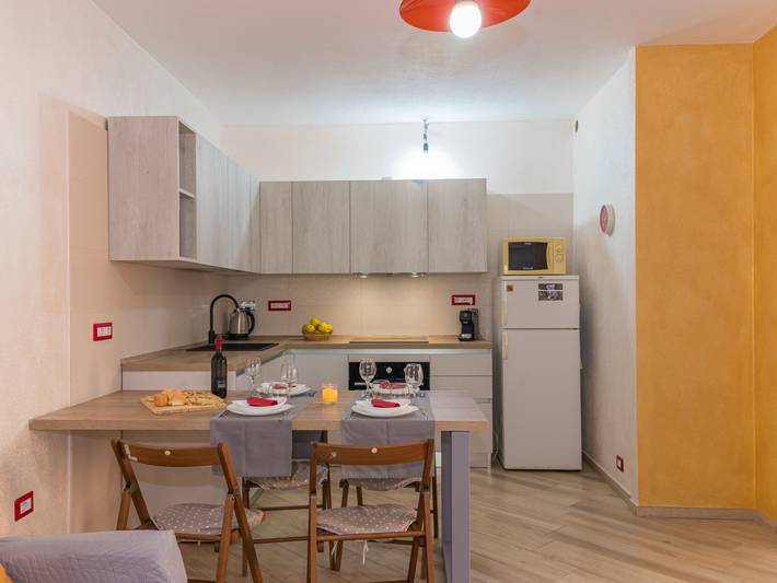 Ferienwohnung für 2 Personen, mit Terrasse und Garten in Siniscola - 2