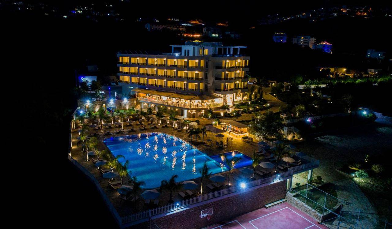 Elysium Hotel in Dhërmi, Himarë