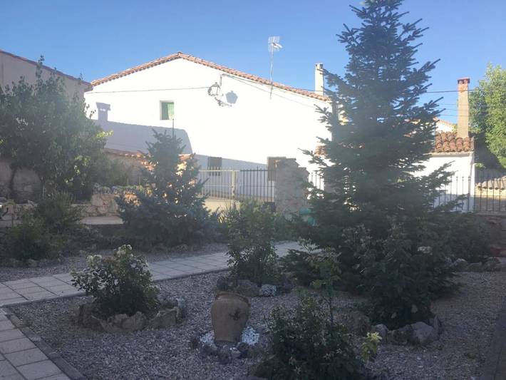 Casa rural para 9 personas, con terraza además de jardín y vistas en Provincia de Cuenca - 2