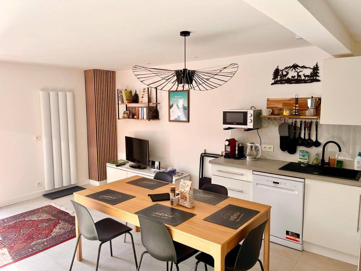 Appartement entier, Duplex Apartment in Péone, Région de Nice