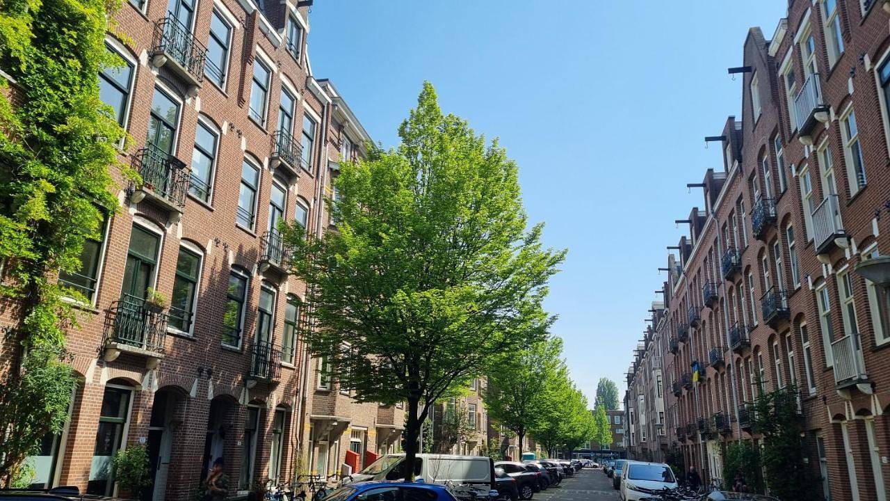Geheel appartement, One-Bedroom Apartment in Amsterdam Oost, Nederlandse kust