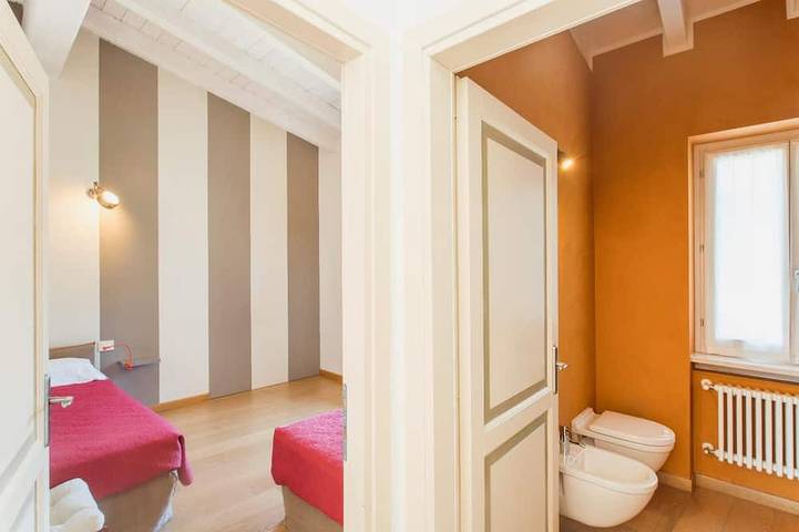 Ferienwohnung für 6 Personen, mit Terrasse in Gardone Riviera - 3