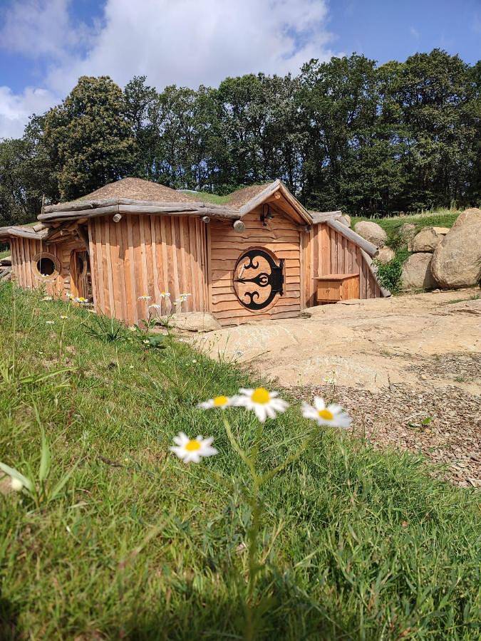 La Cabane Korrigans in Gomené, Région de Dinan