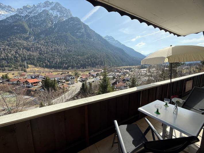 Ferienwohnung für 2 Personen, mit Balkon und Ausblick