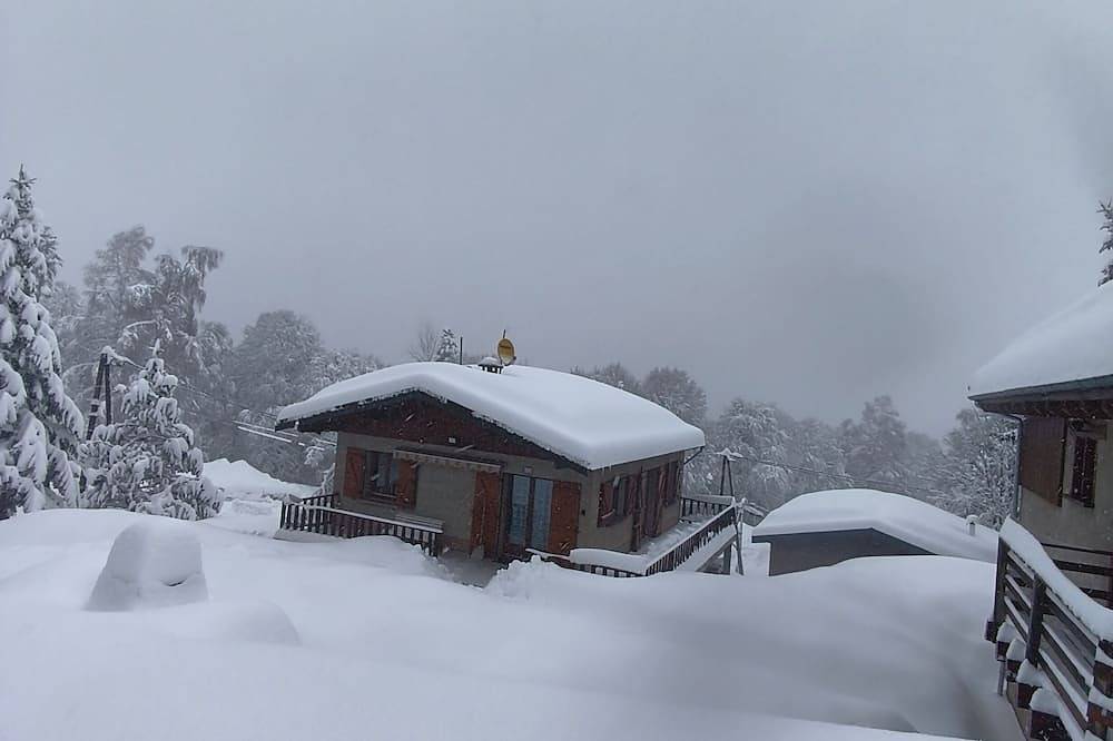Chalet de montagne  2 appartements communiquants in Les Monts d'Olmes, Montferrier