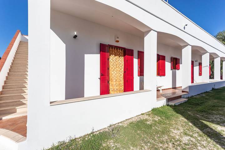 Location de vacances pour 7 personnes, avec jardin à Taviano - 2