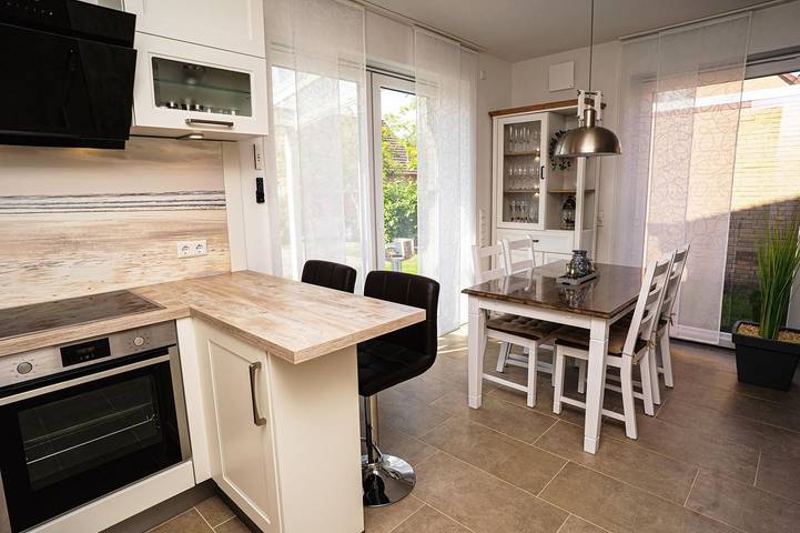 Ferienhaus für 6 Personen, mit Terrasse und Sauna sowie Garten in Wittmund - 2