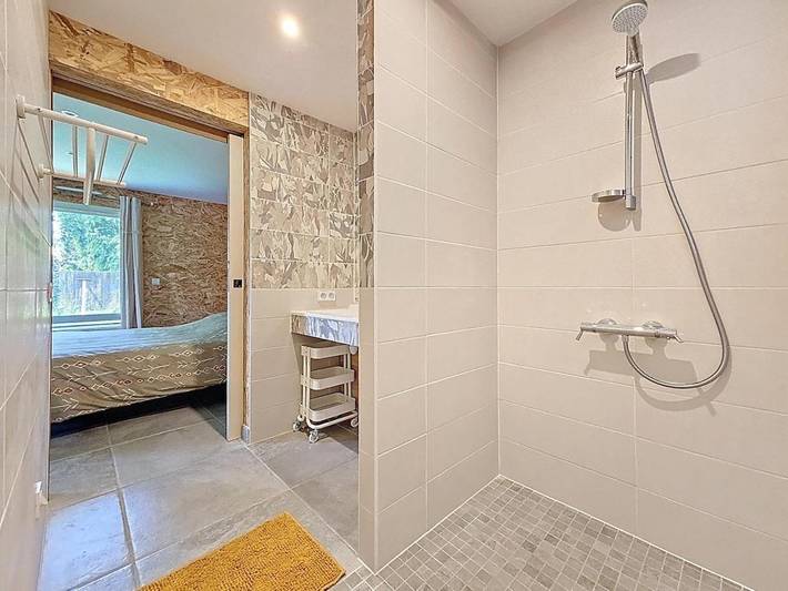 Location de vacances pour 8 personnes, avec Terrasse et Jardin ainsi que Piscine et Vue dans Orée-d'Anjou - 2
