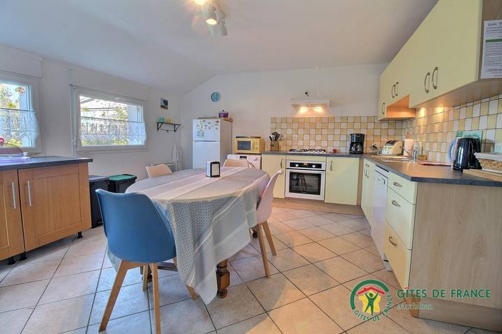 Gîte pour 4 personnes, avec jardin et terrasse à Plumelec - 3