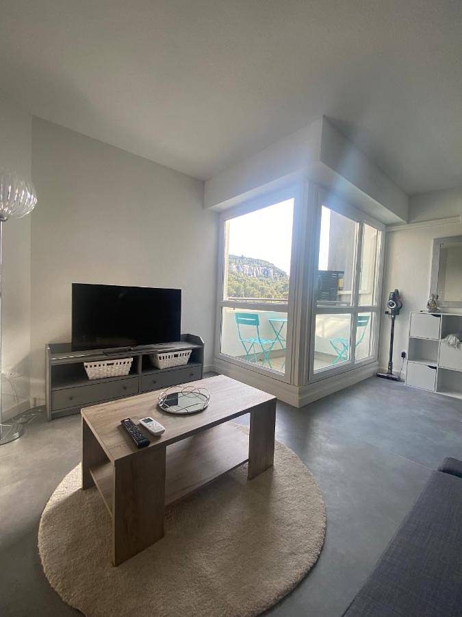 Appartement entier, Studio with Mountain View in Les Baux-de-Provence, Région d'Arles