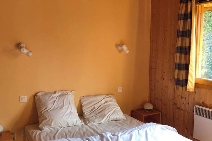 Gîte pour 6 personnes, avec jardin à Garin - 2