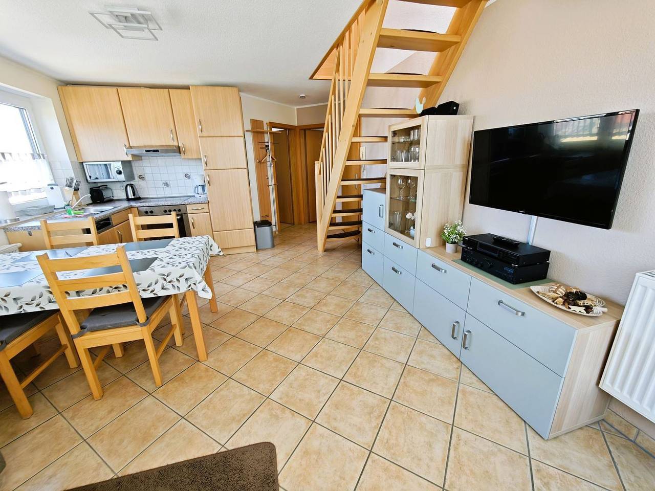 Ganze Wohnung, Ferienwohnung in einem Doppelhaus, zentrale aber ruhige Lage in Zingst, Fischland - Darß - Zingst