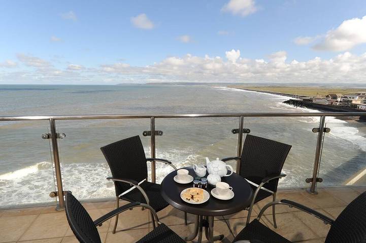 Apartment for 4 people in Westward Ho