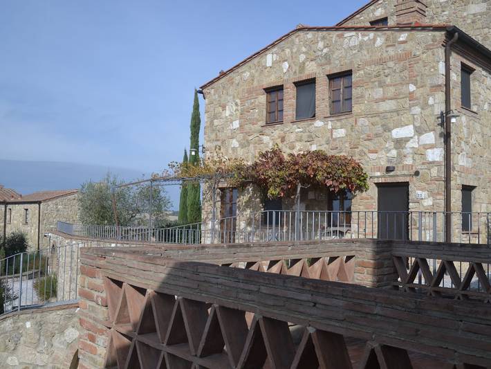 Casa vacanza per 6 persone, con giardino e terrazza nonché piscina, con animali domestici in Asciano