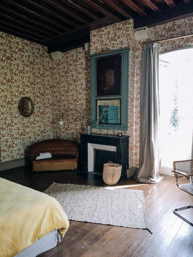 Chambre d’hôte pour 18 personnes, avec Terrasse et Jardin