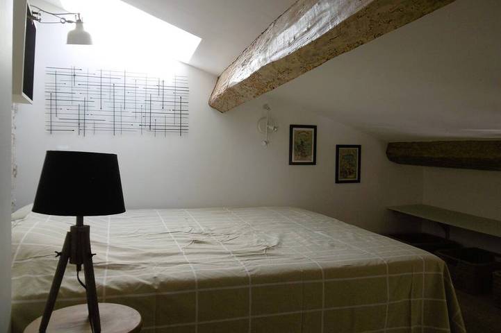Charming holiday cottage with pool-pétanque-table tennis-foosball-Bbq-parking in Roujan, Costa mediterránea (Francia)