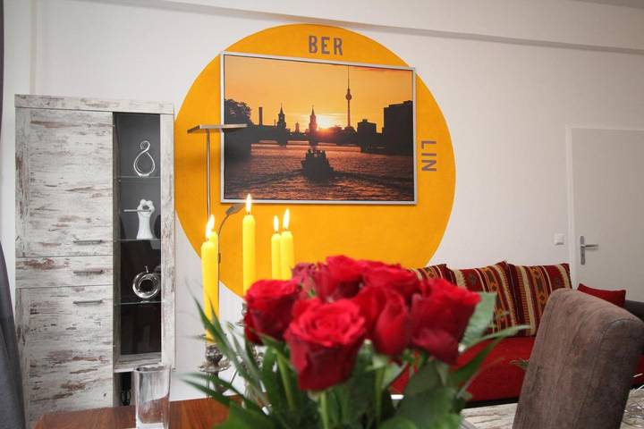Ferienhaus für 8 Personen, mit Balkon und Ausblick in Tempelhof Berlin