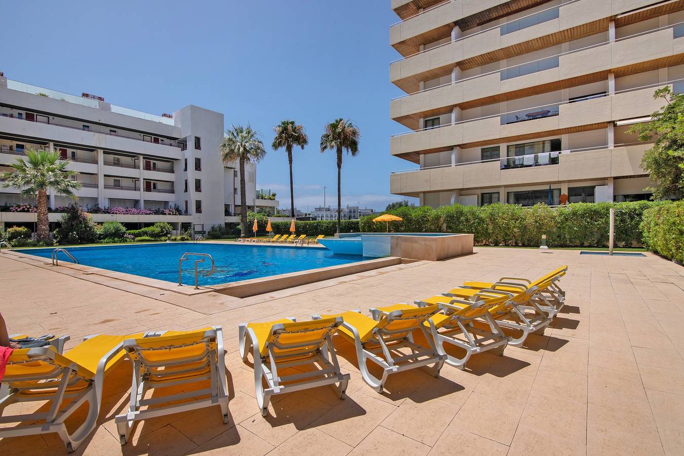 Entire apartment, Marina Vilamoura Penthouse Luxury Apartment with Sea View, Wi-Fi and Air Conditioning in Vilamoura, Quarteira
