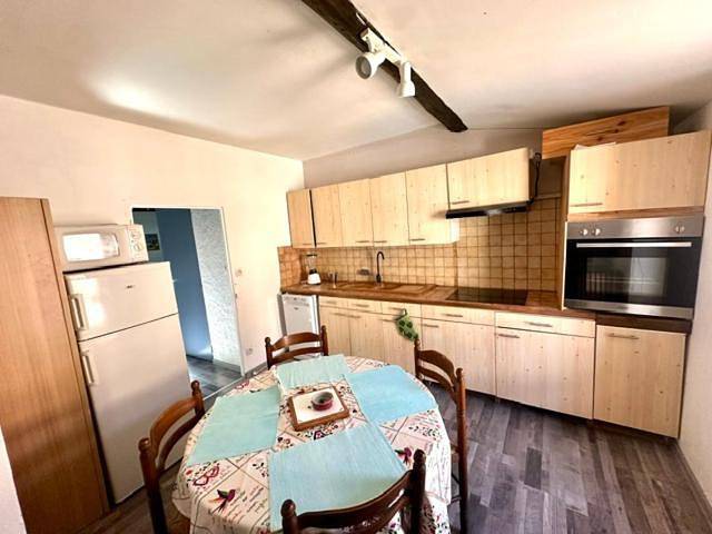 Location de vacances pour 4 personnes à Bizanet - 2
