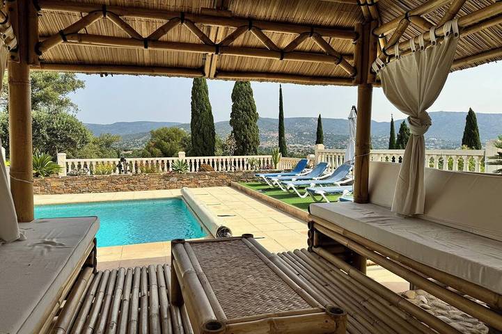 Villa voor 2 personen, met terras in Bormes-les-Mimosas