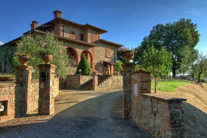 Villa pour 6 personnes, avec terrasse et jardin à Lucignano