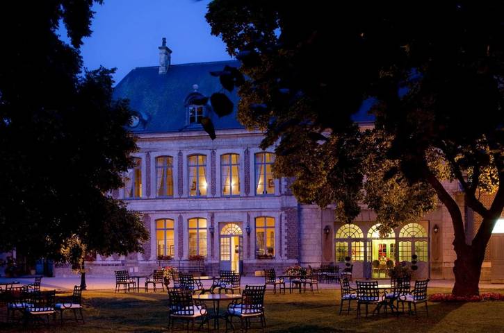 Hôtel pour 2 personnes, avec jardin ainsi que vue et sauna, animaux acceptés à Gosnay - 2