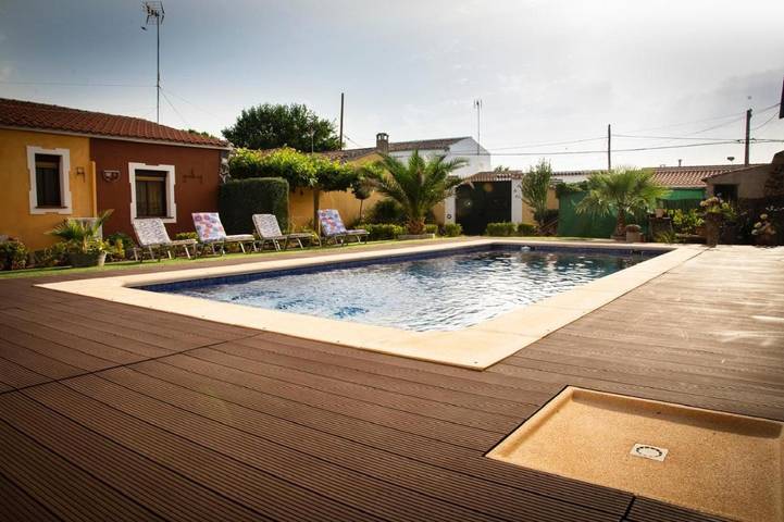 Casa de vacaciones para 6 personas, con Terraza además de Jardín y Piscina en Sierra Morena de Ciudad Real