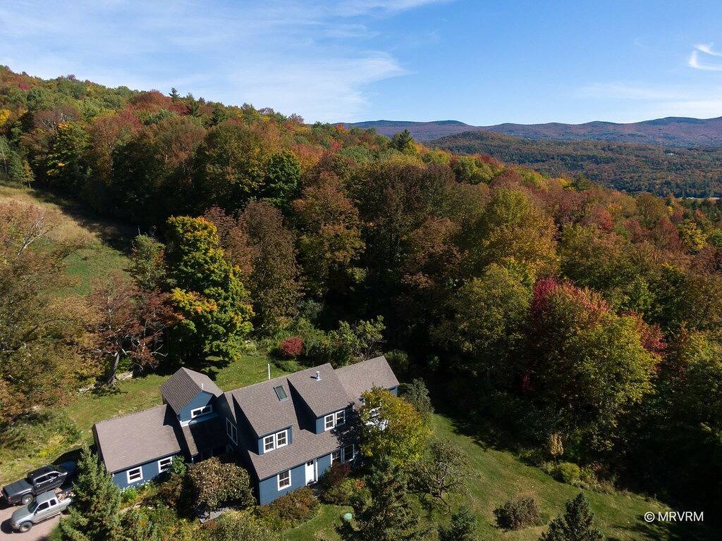 Vacation Home for 10 Guests in Warren, Green Mountain National Forest