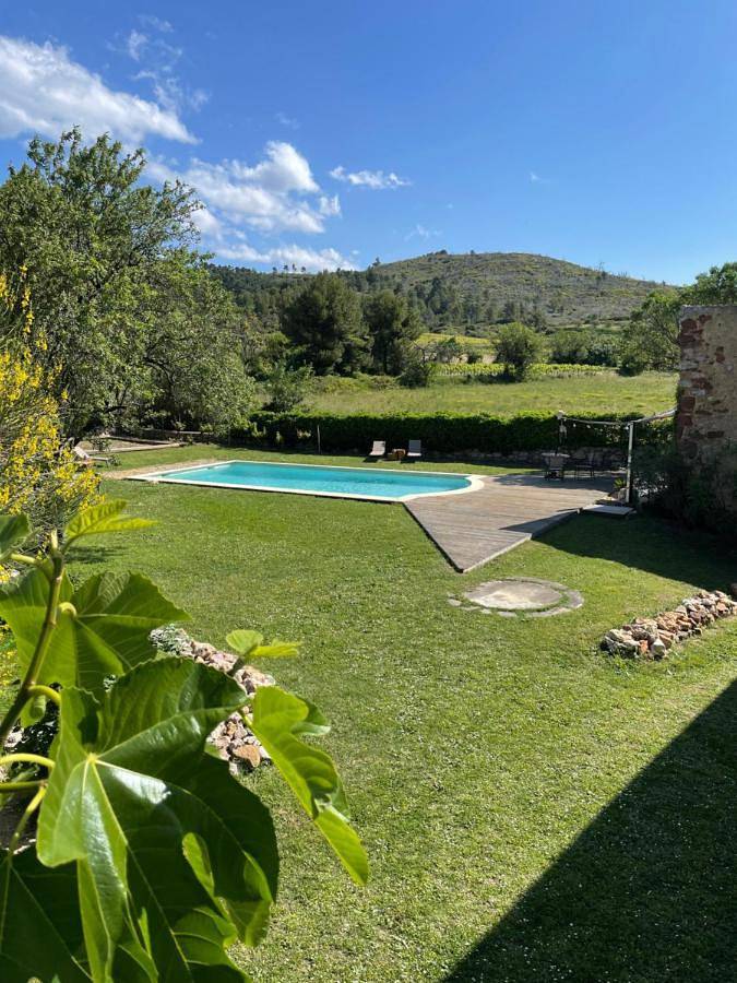 Chambre d’hôte pour 12 personnes, avec piscine ainsi que vue et jardin - 1