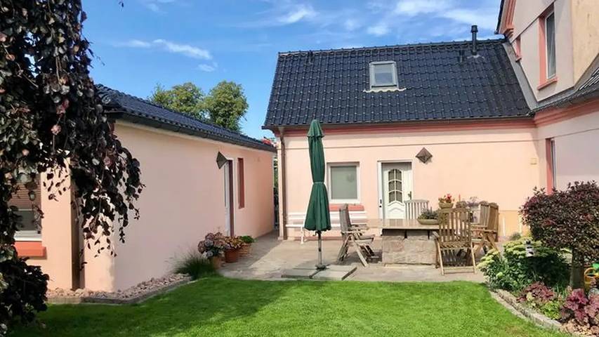 Ferienwohnung für 2 Personen, mit Terrasse und Garten in Wustrow - 4