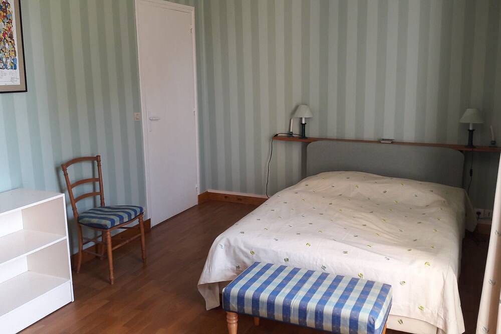 Vaste maison familiale, proche des plages du Débarquement. in Meuvaines, Région de Bayeux