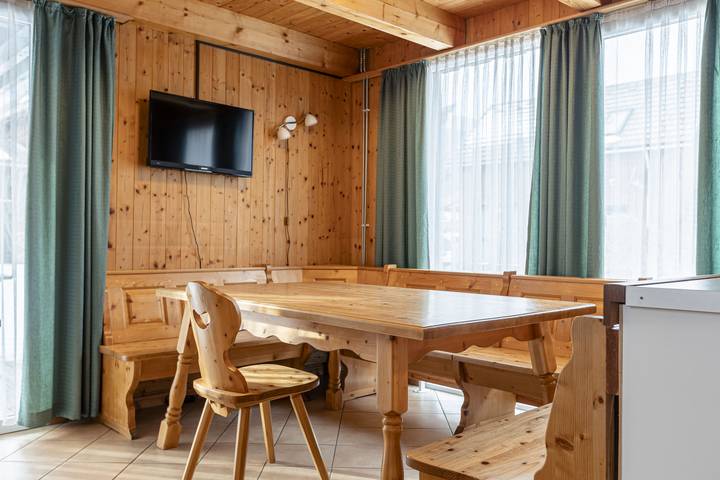 Ferienhaus für 8 Personen, mit Kinderpool und Sauna sowie Terrasse, mit Haustier in der Steiermark