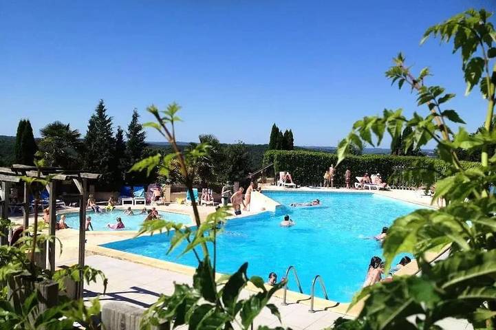 Mobil home pour 4 personnes à Saint-Laurent-la-Vallée