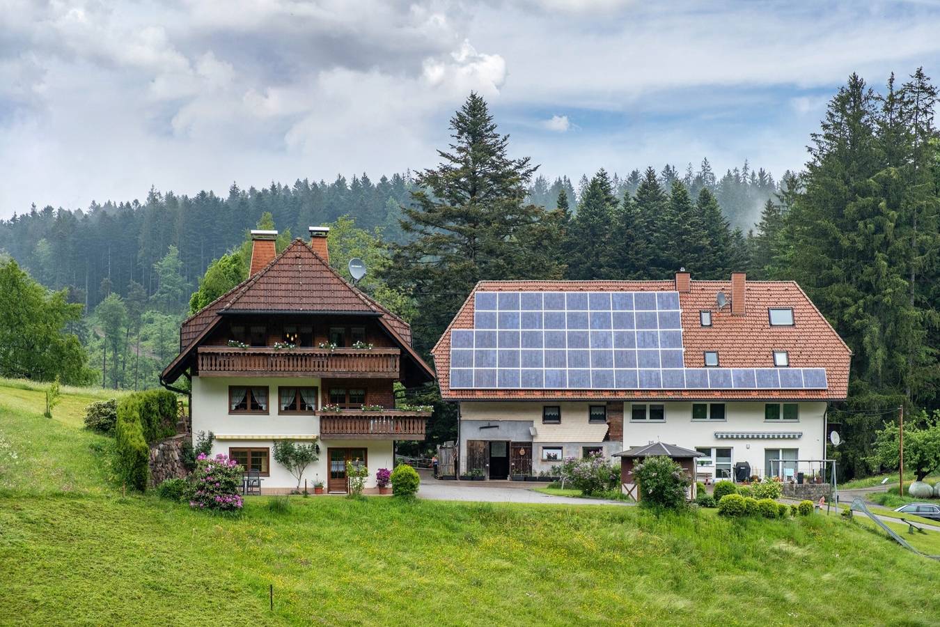 Ganze Wohnung, Ferienwohnung 'Lavendel' mit Bergblick, Gemeinschaftsgarten und Wi-Fi in St. Märgen, Südschwarzwald