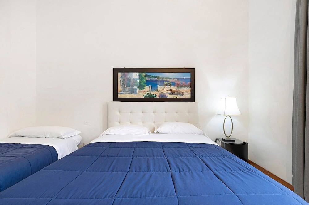 Apartamento entero, Habitación Papavero - Triple con Jardín Compartido, Wi-Fi y Aire Acondicionado in Prato, Provincia de Prato